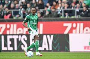 kaiyun体育-记者：莱斯特城、伊镇、巴黎FC、汉堡有意曼城边卫卡博雷